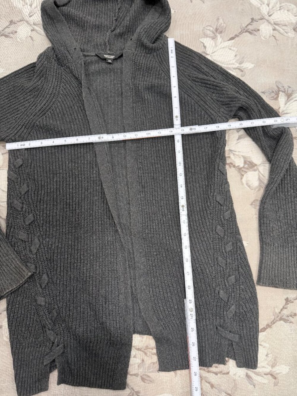 Simply Vera Vera Wang XS Gray Hooded Lace Up Chunky Knit Cardigan Sweater - Picture 9 of 16